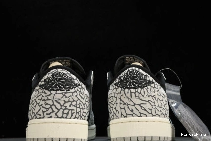 1 Jordan Retro Black Low OG Cement 1031